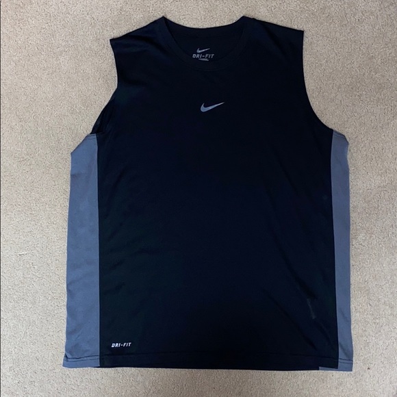 Large Nike tank top - Picture 1 of 2